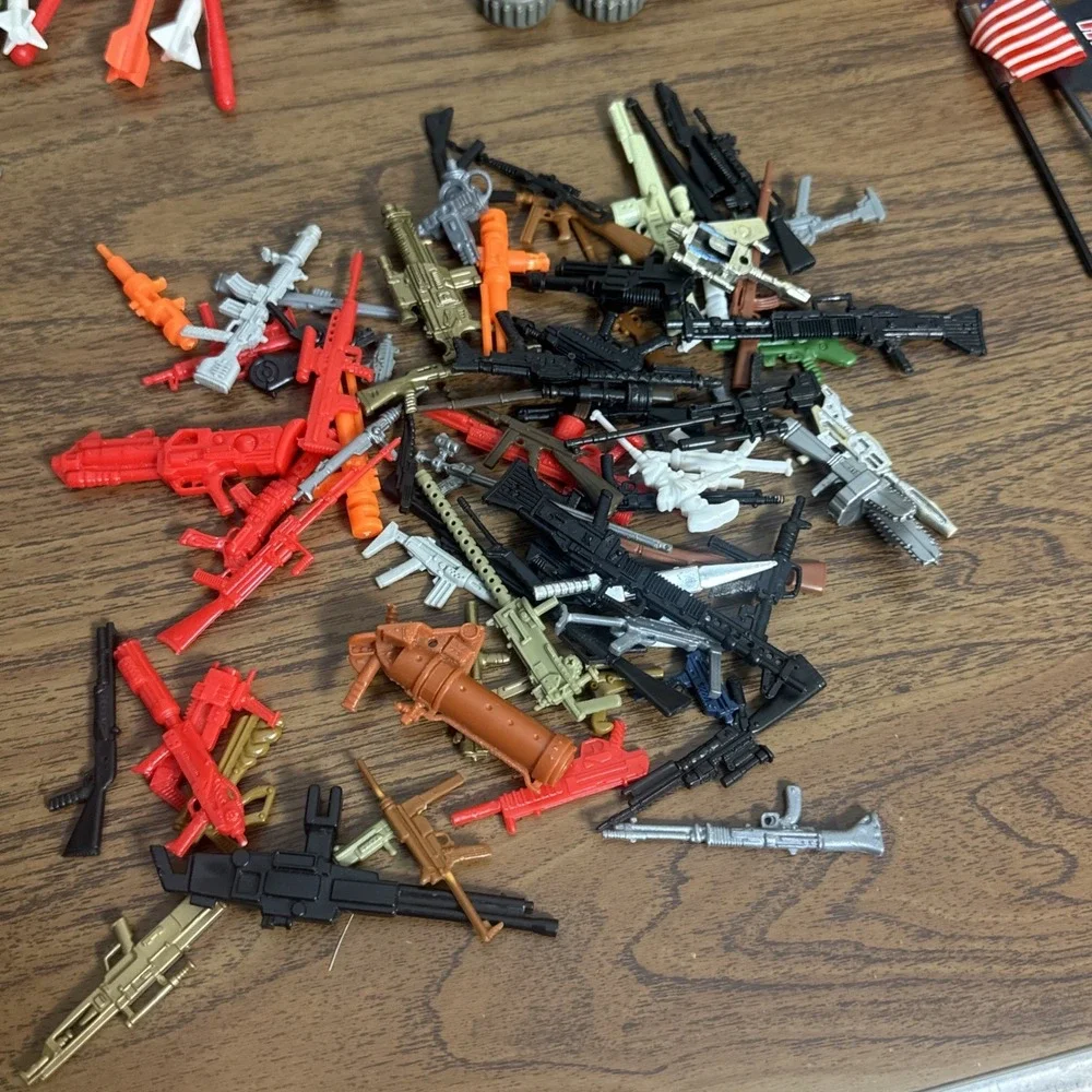 Huge Vintage 3.75 GI Joe ARAH 80s 90s Accessories Parts Missiles Guns Animal Lot